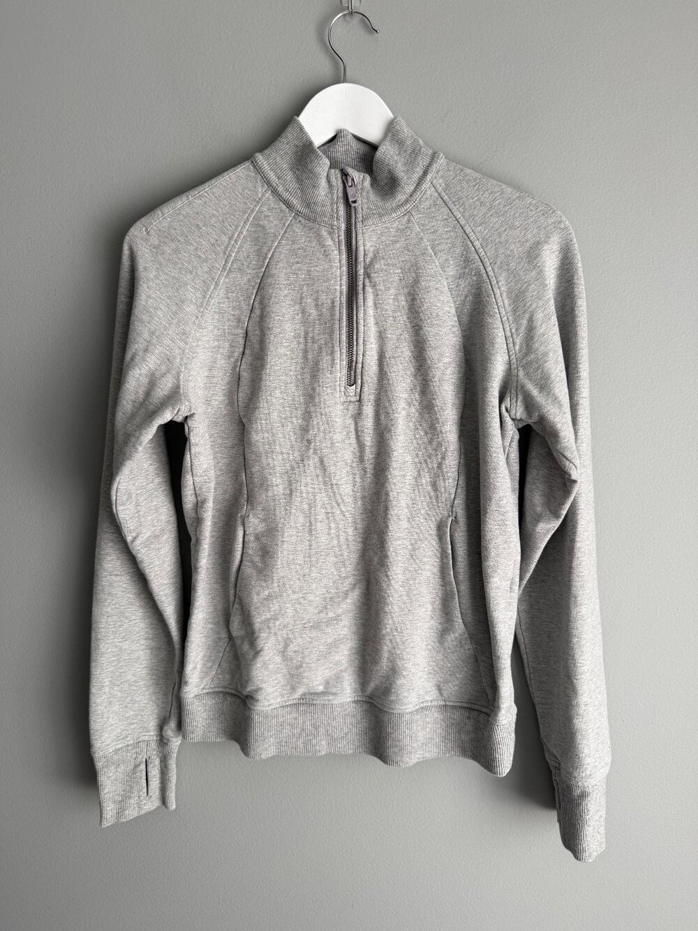 Lululemon Women's 6 Gray Heather Quarter Zip Pullover Athletic Pilates Chic Yoga